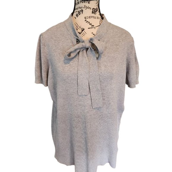 AE City Bow Front Sweater Women's Size 1X Gray Short Sleeve Top - Picture 14 of 15